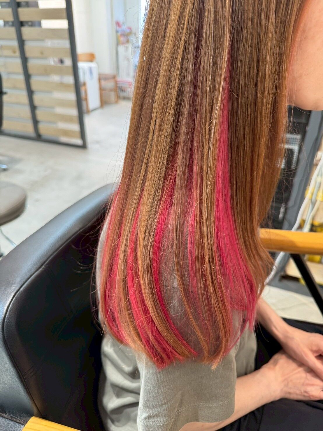 インナーカラー(ビビットピンク)